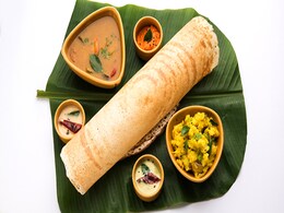 Protein Rich Dosa: प्रोटीन रिच ब्रेकफास्ट के लिए ऐसे बनाएं मिक्स दाल डोसा, यहां हैं क्विक रेसिपी Protein Rich Dosa: प्रोटीन रिच ब्रेकफास्ट के लिए ऐसे बनाएं मिक्स दाल डोसा, यहां हैं क्विक रेसिपी