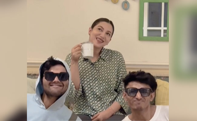 A Glimpse Of Gauahar Khan's "Pregnancy Cravings," Thanks To Husband Zaid Darbar