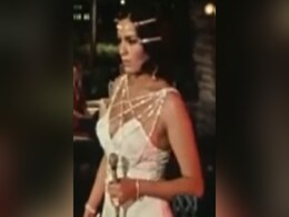 Zeenat Aman On Gender Pay Gap: "It Disappoints Me That Even Today Women..." Zeenat Aman On Gender Pay Gap: "It Disappoints Me That Even Today Women..."