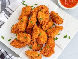 "Weird To See Naked Nuggets": Internet Divided Over How To Eat Chicken Nuggets "Weird To See Naked Nuggets": Internet Divided Over How To Eat Chicken Nuggets