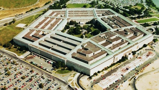 US Demands That Media Sign 10-Page Agreement To Access Military Information