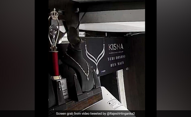 Viral Video Shows Rat Stealing Necklace Kept At A Jewellery Store
