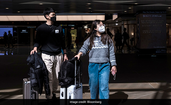 After 945 Days, Hong Kong Ends World's Longest Mask Mandate
