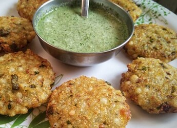 Tired Of Regular Sabudana Vada? Try These Amazing Sabudana Chutney Balls Instead Tired Of Regular Sabudana Vada? Try These Amazing Sabudana Chutney Balls Instead