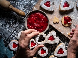 Family Time = Cookie Time! 5 Fun Christmas Cookie Recipes For The Whole Family