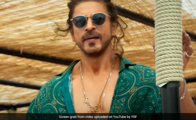 <i>Pathaan</i> Box Office Collection Day 10: Shah Rukh Khan's Film Races Towards Rs 400 Crore