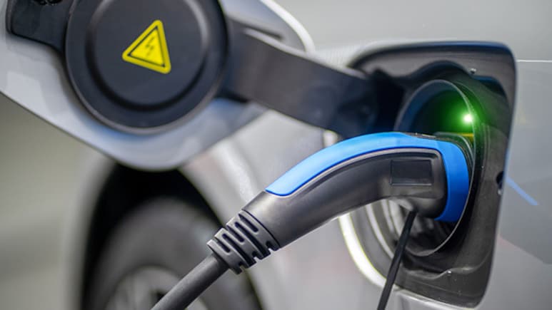 Total EV Sales Grow 24.6% At 24.52 Lakh Units In FY26