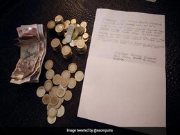 9-Year-Old Turkish Boy Donates Piggy-Bank Savings To Earthquake Victims 9-Year-Old Turkish Boy Donates Piggy-Bank Savings To Earthquake Victims