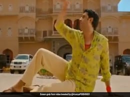 Abhishek Bachchan Best Dancer After Madhuri Dixit? His Reply To Tweet - "Was There Even A Debate?" Abhishek Bachchan Best Dancer After Madhuri Dixit? His Reply To Tweet - "Was There Even A Debate?"