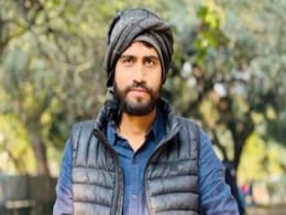 Akhilesh Yadav's Counter To BJP's Photo Attack Features Yogi Adityanath Akhilesh Yadav's Counter To BJP's Photo Attack Features Yogi Adityanath