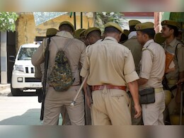 UP पेपर लीक मामले में पुलिस को मिली बड़ी सफलता, मेरठ से 6 आरोपियों को किया गिरफ्तार