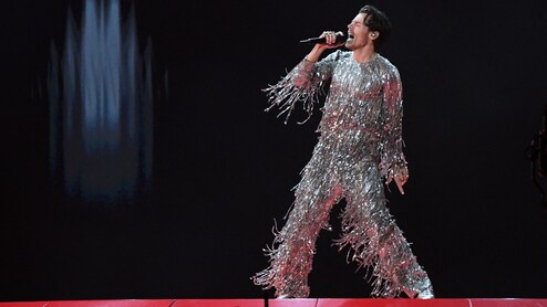 Harry Styles Announces New Album Kiss All the Time. Disco, Occasionally