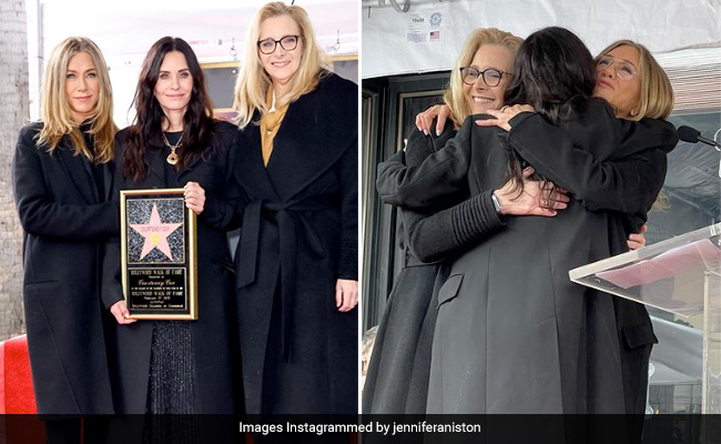 <i>F.R.I.E.N.D.S</i> Forever: A Jennifer Aniston, Courteney Cox And Lisa Kudrow Reunion. Could We Be More Happy?