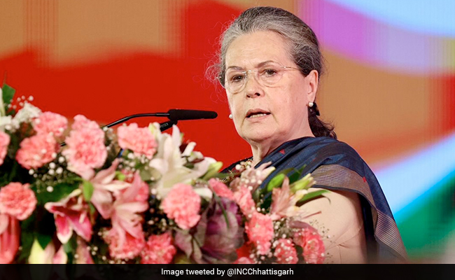 "कर्नाटक की संप्रभुता" विवाद: BJP ने निर्वाचन आयोग से की सोनिया गांधी की शिकायत