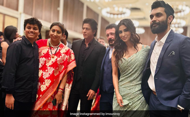 Shah Rukh Khan, Mouni Roy, Ekta Kapoor And Other Stars At Smriti Irani's Daughter's Reception