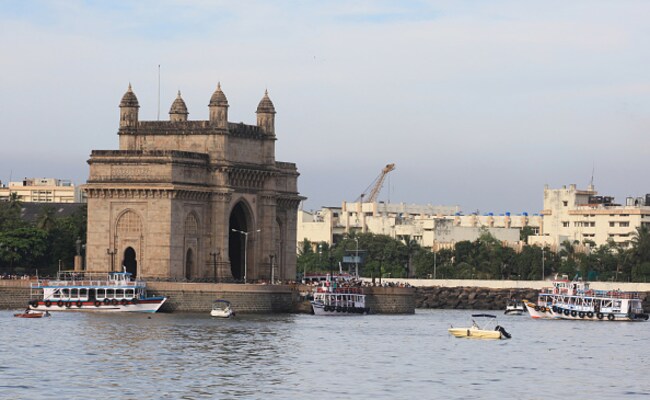Ferry Service Between Gateway Of India, Navi Mumbai Flagged Off