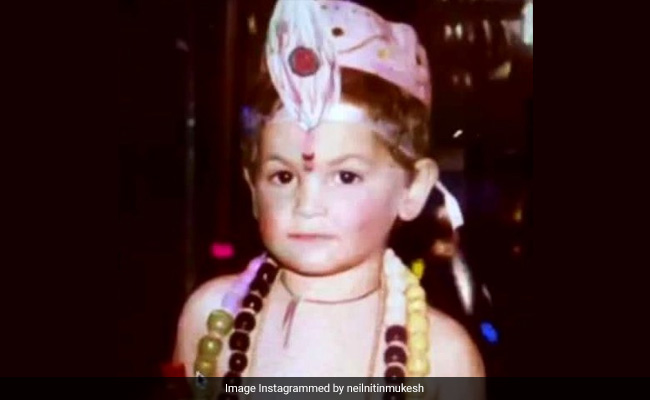 'जैसी करनी वैसी भरनी' में छोटे गोविंदा बना यह बच्चा बना बॉलीवुड का पॉपुलर एक्टर, हीरो से ज्यादा विलेन के रोल में आया पसंद, पहचाना क्या?