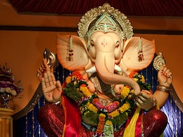 Ganesh Chaturthi : 27 अगस्त से शुरू होगा गणेश चतुर्थी का महापर्व, जानें मूर्ति स्थापना शुभ मुहूर्त पूजन विधि Ganesh Chaturthi : 27 अगस्त से शुरू होगा गणेश चतुर्थी का महापर्व, जानें मूर्ति स्थापना शुभ मुहूर्त पूजन विधि