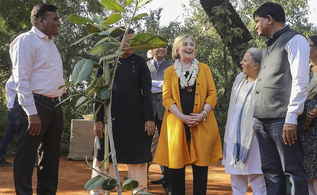 Hillary Clinton's Climate Change Warning To Women Workers In India