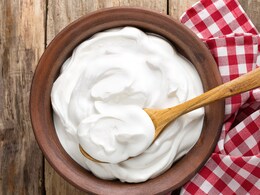 How To Make Whipped Cream Without A Whisk Or A Blender? Easy Recipe For Beginners