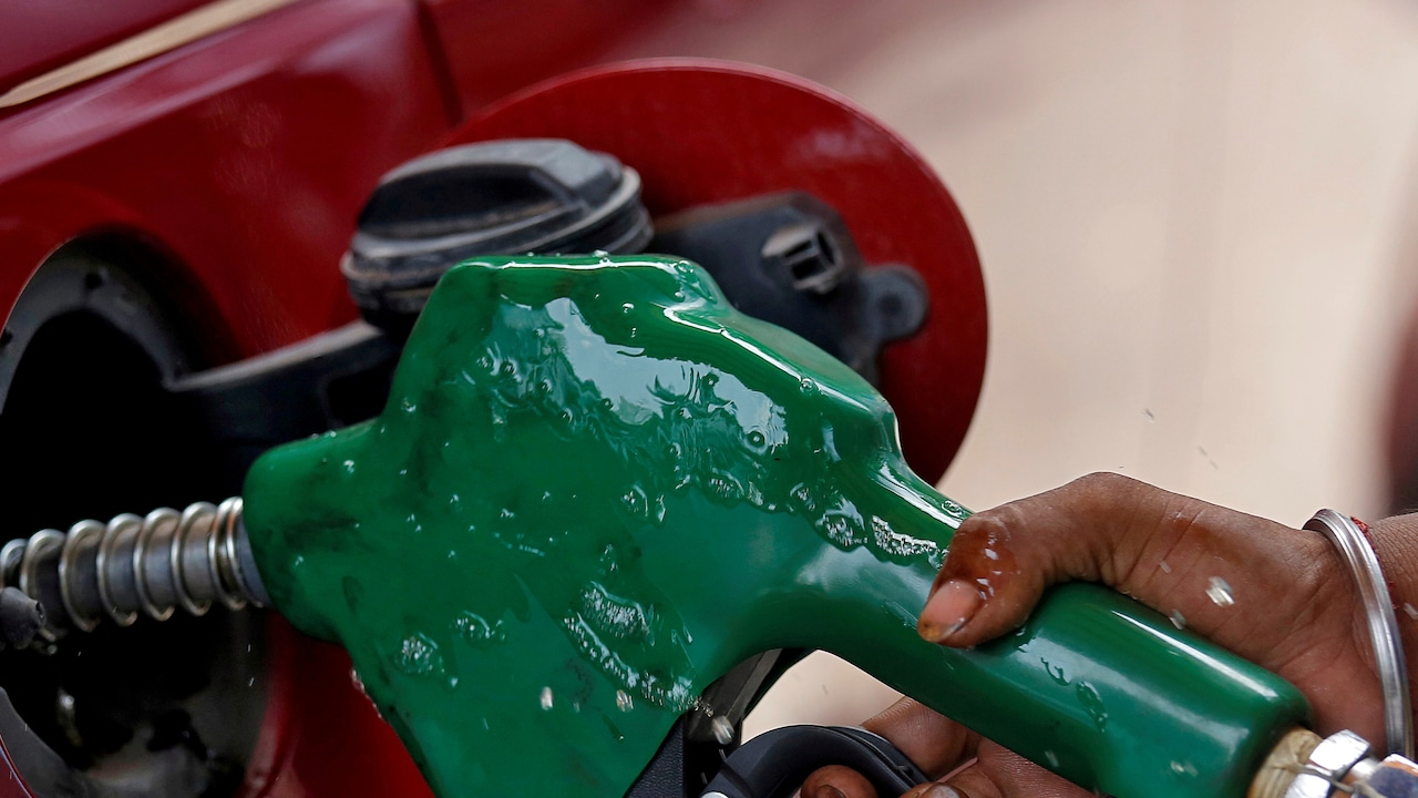 Global Fuel Shock To Pump Price: Why Petrol In Pak Could Hit PKR 1,000