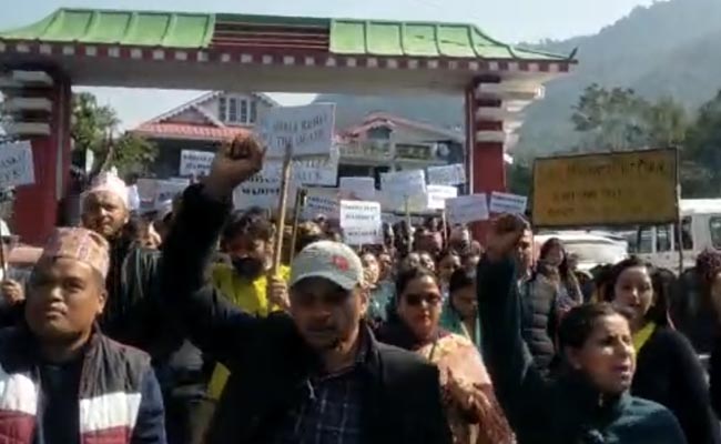 2-Day Bandh, Emergency Session In Sikkim Over Supreme Court's Remark On Nepalis