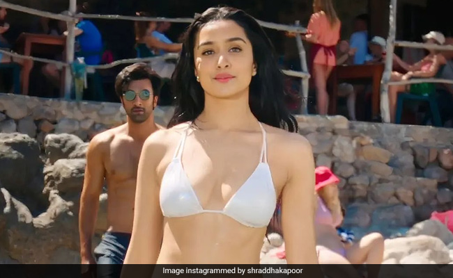 Shraddha Kapoor Dives Right Into The Good Side Of Beach Style For <i>Tere Pyaar Mein</i> Music Video