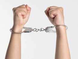 Delhi Man Stabs Wife To Death After Fight, Arrested Delhi Man Stabs Wife To Death After Fight, Arrested