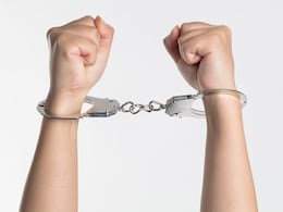 Russia Jails Schoolgirl For 4 Years For Posters Of Pro-Kyiv Fighters