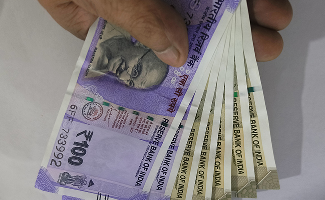 Celebrated 'Dark Diwali' Due To Non-Payment Of Salaries, Claim Maharashtra Lecturers