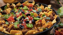 Weekend Special: How To Make Pizza Nachos For A Delicious Weekend Treat