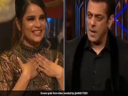 बिग बॉस 16 फिनाले में सलमान खान ने अर्चना गौतम की जमकर तारीफ की, बोले- आपका स्वयंवर होगा बिग बॉस 16 फिनाले में सलमान खान ने अर्चना गौतम की जमकर तारीफ की, बोले- आपका स्वयंवर होगा
