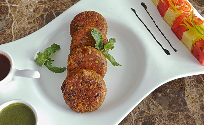 Dahi kabab: पनीर के साथ बनाएं दही कबाब, झटझट तैयार हो जाती है ये चटपटी रेसिपी