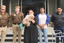 On Camera, Man Steals Pet Dog In Delhi, Cops Crack Case In 24 Hours On Camera, Man Steals Pet Dog In Delhi, Cops Crack Case In 24 Hours