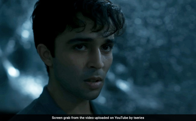 <i>Faraaz</i> Review: Debutant Zahan Kapoor Presents A Picture Of Courage Under Fire