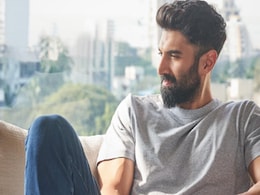 Aditya Roy Kapur On Female Fan Who Tried To Kiss Him: "Didn't Lose Any Sleep Over It" Aditya Roy Kapur On Female Fan Who Tried To Kiss Him: "Didn't Lose Any Sleep Over It"