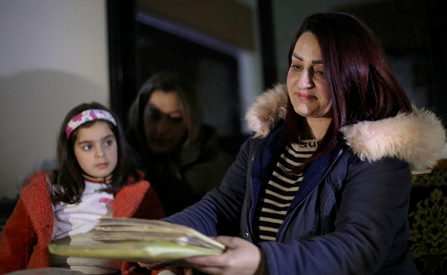 Syrian Woman, Children Escape After 4th Floor Apartment Collapses In Quake