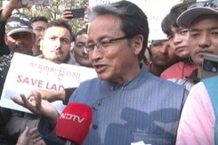 Ladakh Innovator Holds Protest in Delhi Seeking Statehood Ladakh Innovator Holds Protest in Delhi Seeking Statehood