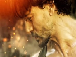 टाइगर श्रॉफ की "गणपत" के टीजर ने साउथ को किया खुश, चिरंजीवी से लेकर पृथ्वीराज सुकुमारन ने यूं लुटाया प्यार टाइगर श्रॉफ की "गणपत" के टीजर ने साउथ को किया खुश, चिरंजीवी से लेकर पृथ्वीराज सुकुमारन ने यूं लुटाया प्यार