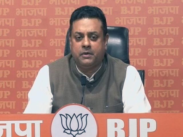 "केजरीवाल ने कुछ गलत नहीं किया तो भाग क्यों रहे": ED के सामने पेश नहीं होने पर बीजेपी नेता का तंज