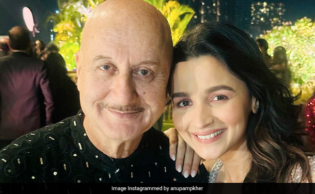 Alia Bhatt's Response To Anupam Kher's "Always Teased You About Being A Born Actress" Post