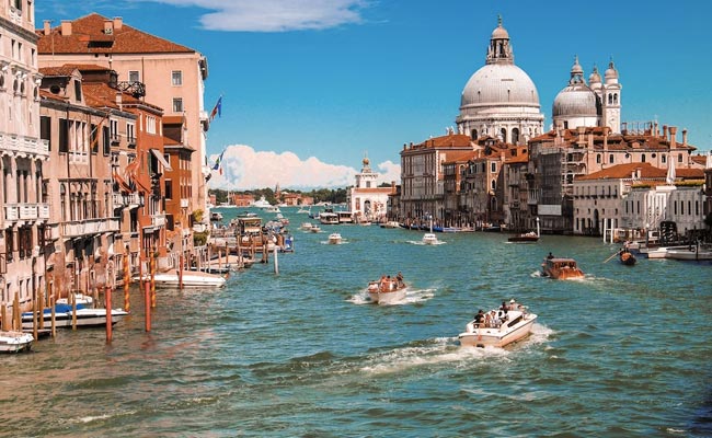 Top 7 Places To Add To Your Travel Itinerary On Your Next Visit To Italy
