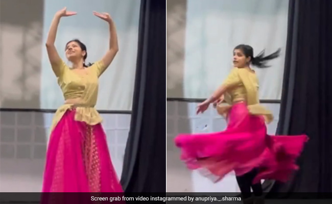Viral Video: Girl's Graceful Kathak Performance On <i>'Tumse Milke Dil Ka'</i>  Delights Internet