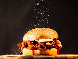 How To Make Moburg - This Bun Momo Recipe Is Perfect For Weekend