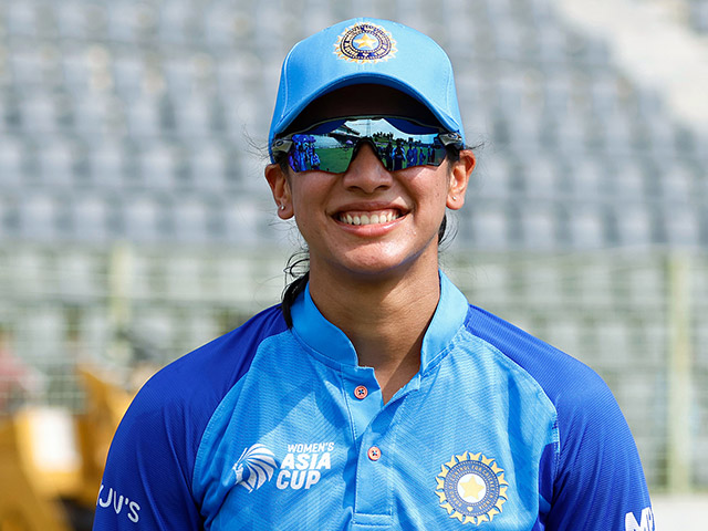 RCB ने स्मृति मंधाना पर लगाई करोड़ों की बोली