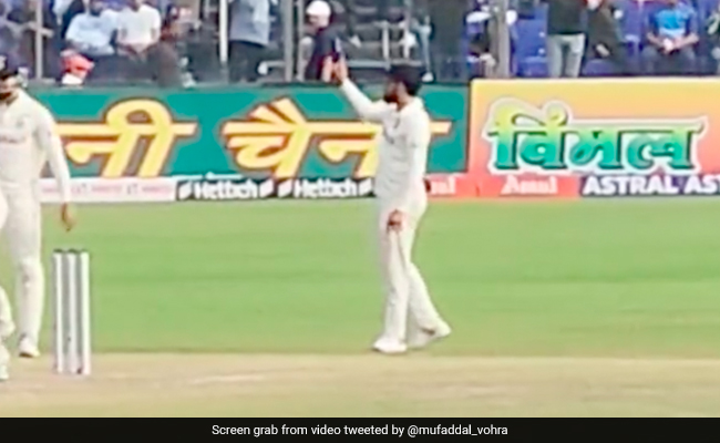 IND vs AUS: फैंस चिल्ला रहे थे RCB..RCB..फिर विराट ने दिया ऐसा रिएक्शन जो दिल जीत लेगा आपका