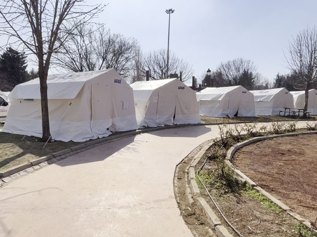 NDTV On Ground Zero: Turkey Survivors Struggle To Stay Warm, Fed