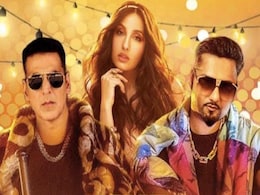 'सेल्फी' का नया गाना 'कुड़ी चमकीली' हुआ रिलीज, यो यो हनी सिंह के गाने पर थिरके अक्षय कुमार और डायना पेंटी 'सेल्फी' का नया गाना 'कुड़ी चमकीली' हुआ रिलीज, यो यो हनी सिंह के गाने पर थिरके अक्षय कुमार और डायना पेंटी