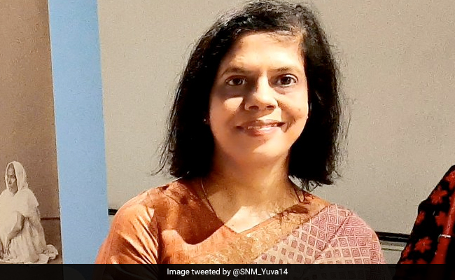 Nandini Chakravorty Removed As Principal Secretary To West Bengal Governor