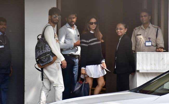 Shahid Kapoor And Mira Rajput Fly Out Of Mumbai For Kiara Advani And Sidharth Malhotra's Wedding
